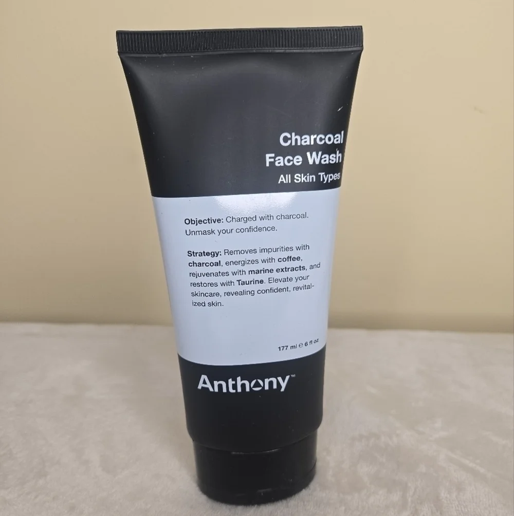 Anthony Charcoal Face Wash